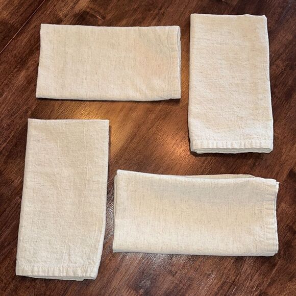 At Home Set of (4) Beige Cotton Linen Blend Cloth Napkins - Picture 4 of 9